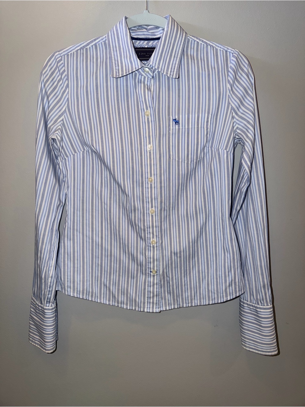 Vintage Ezra Fitch women’s small Striped Long-Sleeve Button-Down Shirt Y2K